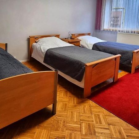 Noclegi U Irenki Koło Εξωτερικό φωτογραφία